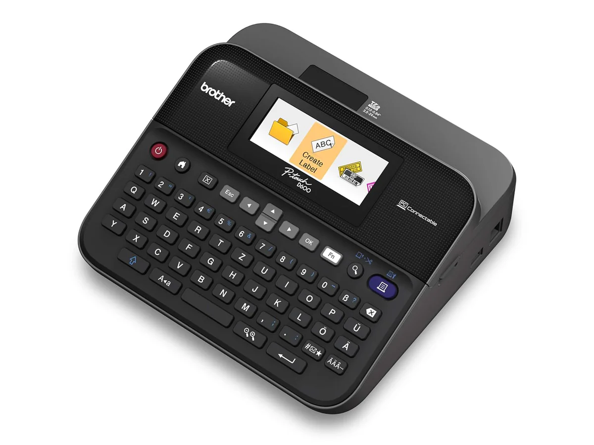 BrotherPT-D600PC-ConnectableP-TouchLabelMakerWithColorDisplay1